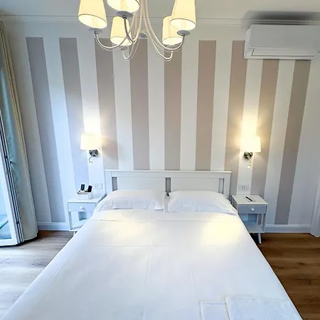 Dimore Della Cisterna Apartamento *